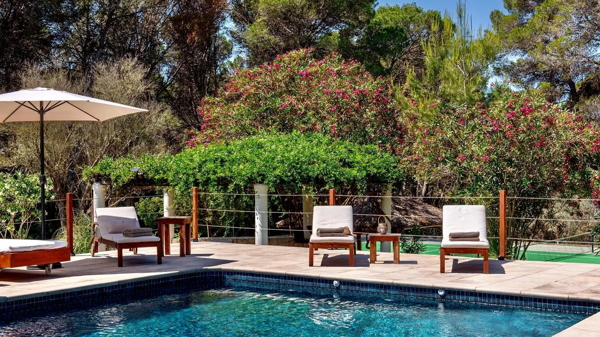 Villa Sa Tanca Ibiza Located Puig D'En Vall, 6B , Pool , Tennis Montecristo