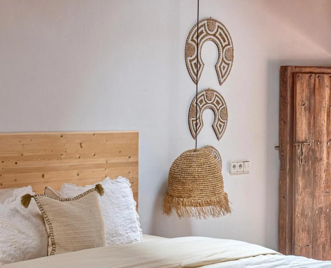 Villa Sa Tanca Ibiza Located Puig D'En Vall, 6B , Pool , Tennis Montecristo