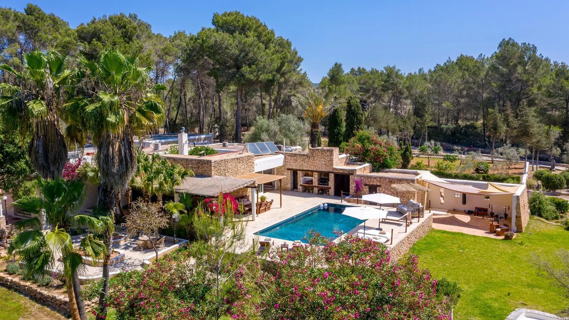 Villa Sa Tanca Ibiza Located Puig D'En Vall, 6B , Pool , Tennis Montecristo